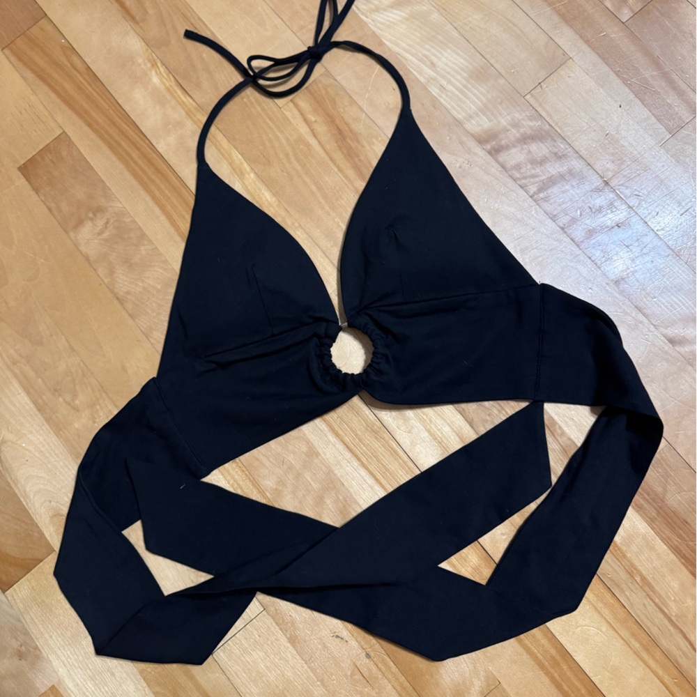 Black nvgtn Halter Wrap Top